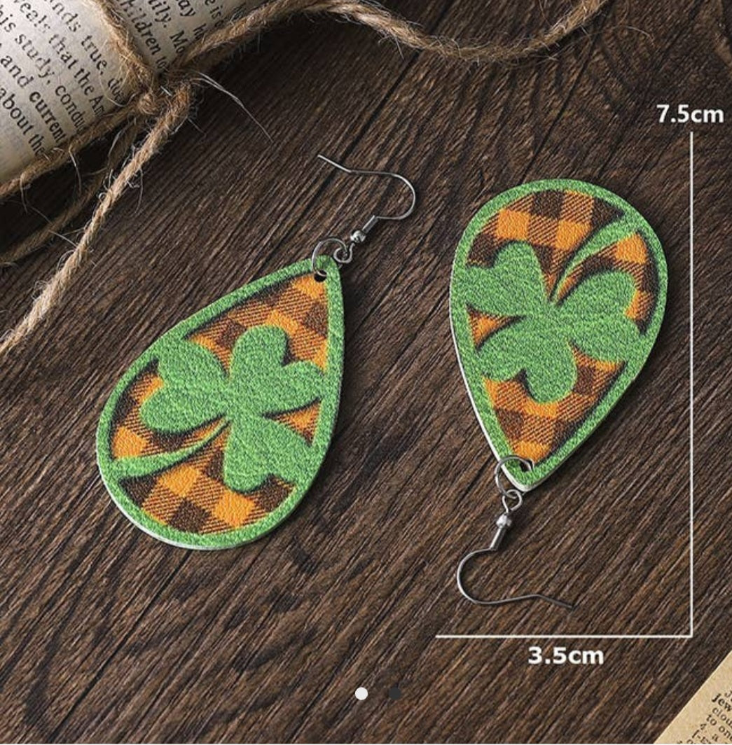 Shamrock Earrings